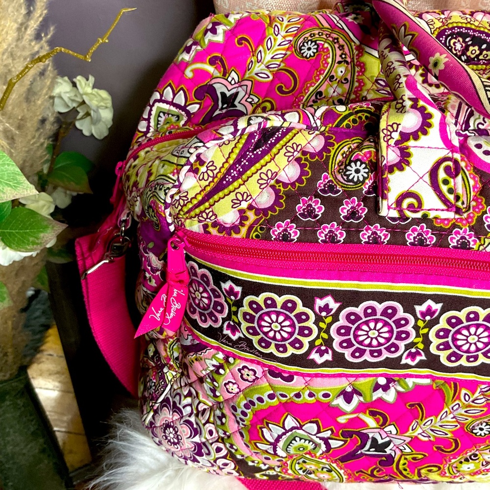 Vera Bradley Pink and Green Travel Bag with Intricate Design. EUC - Picture 5 of 7